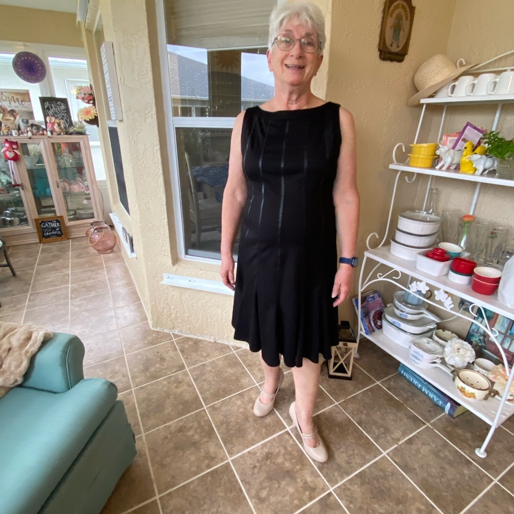Chic Black Midi Dress